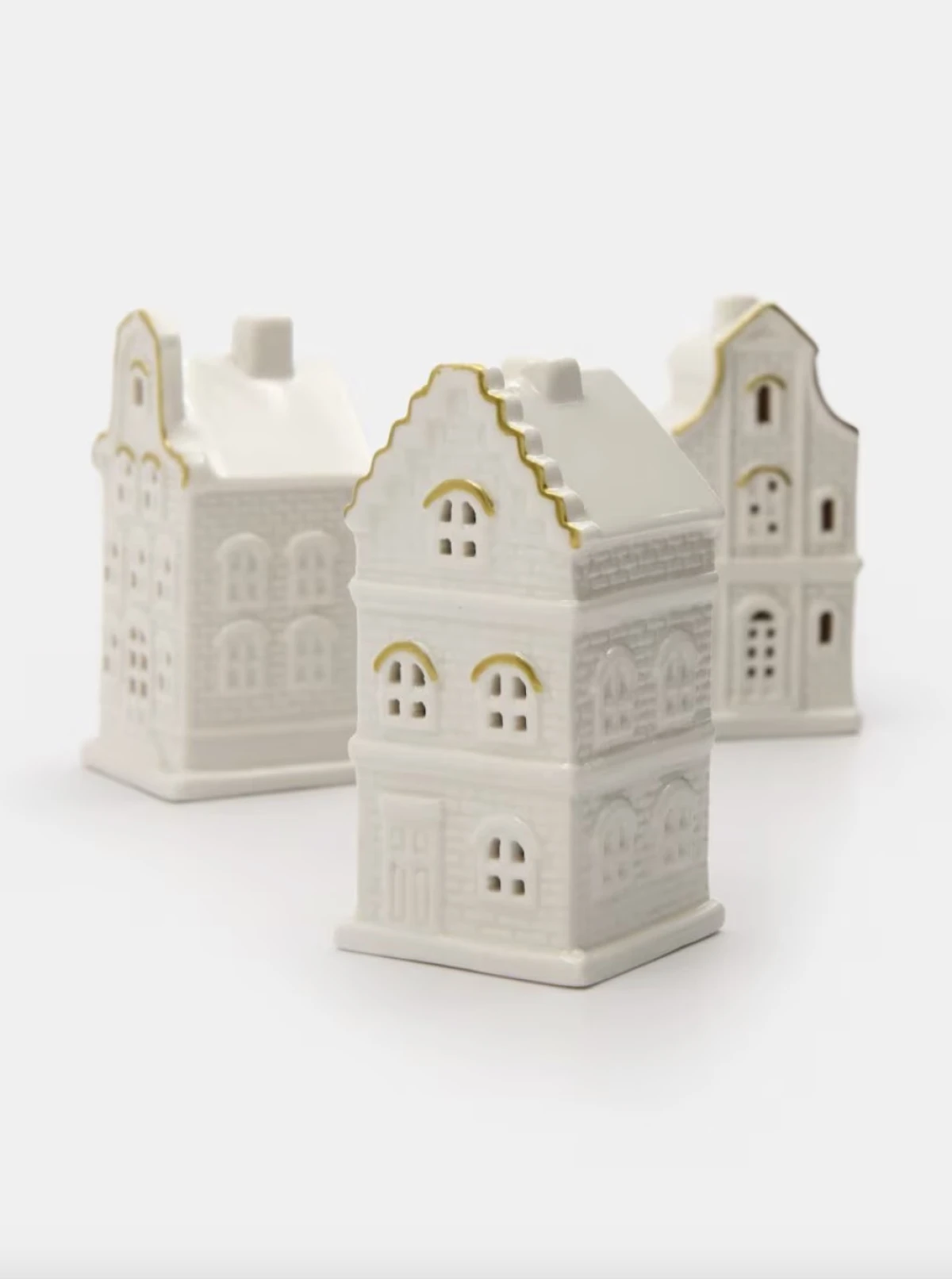 Božićni evergreen: Ovo su najslađe ukrasne kućice za pravi božićni ugođaj