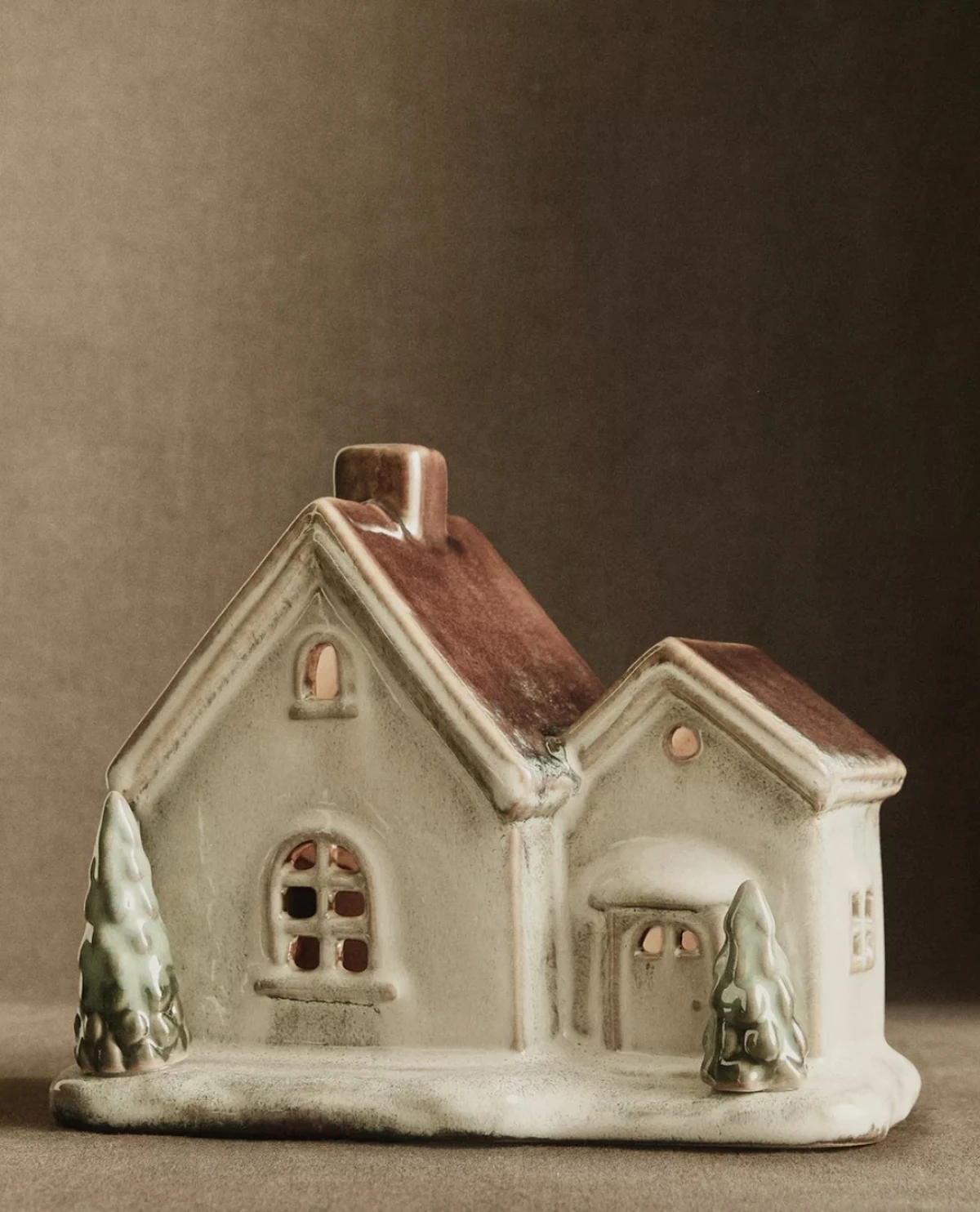 Božićni evergreen: Ovo su najslađe ukrasne kućice za pravi božićni ugođaj