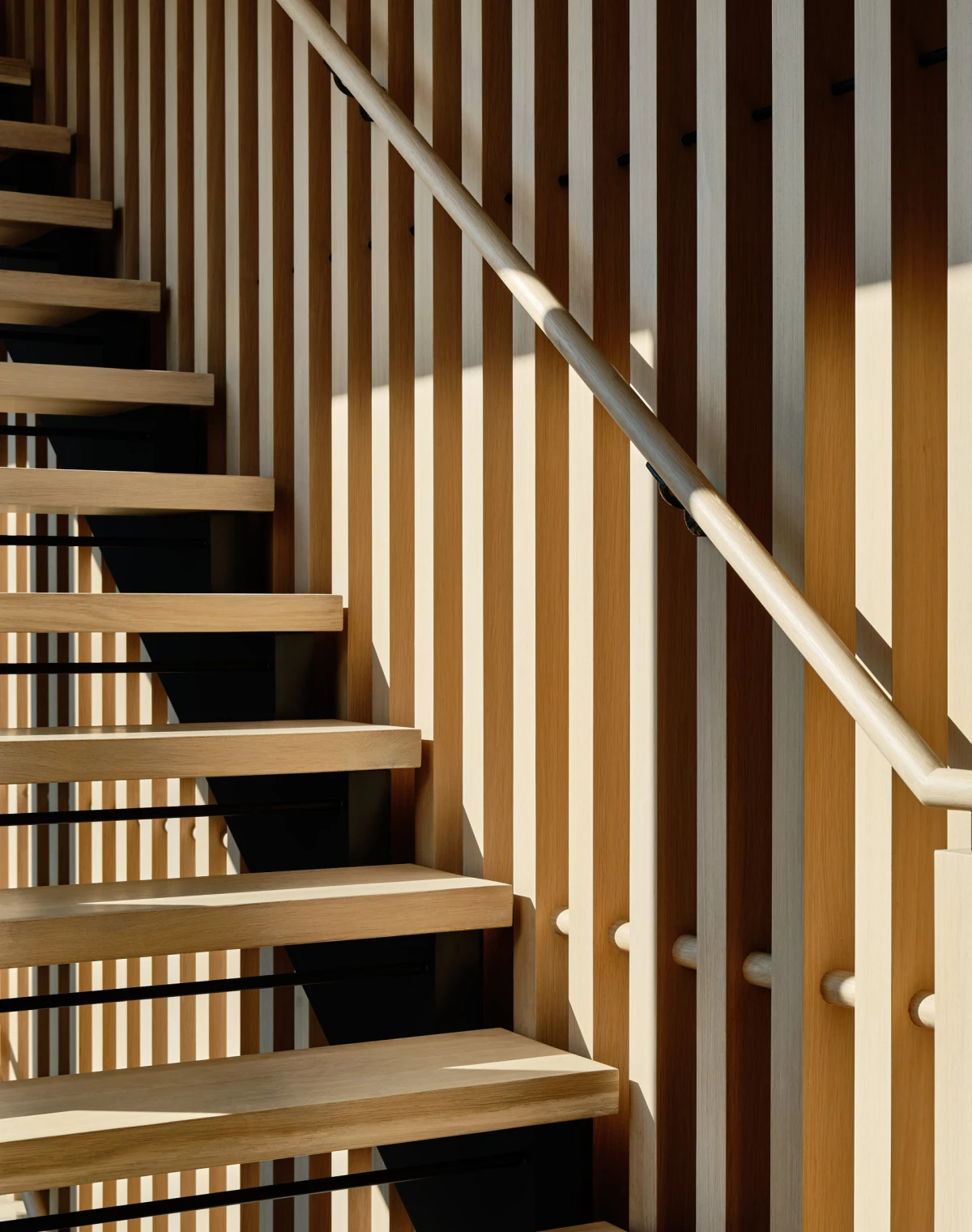 Graditelj: Nick DeMarco, DeMarco Development , Arhitekt: Craft + Modern, Fotografije: Read McKendree, Stilistica: Frances Bailey