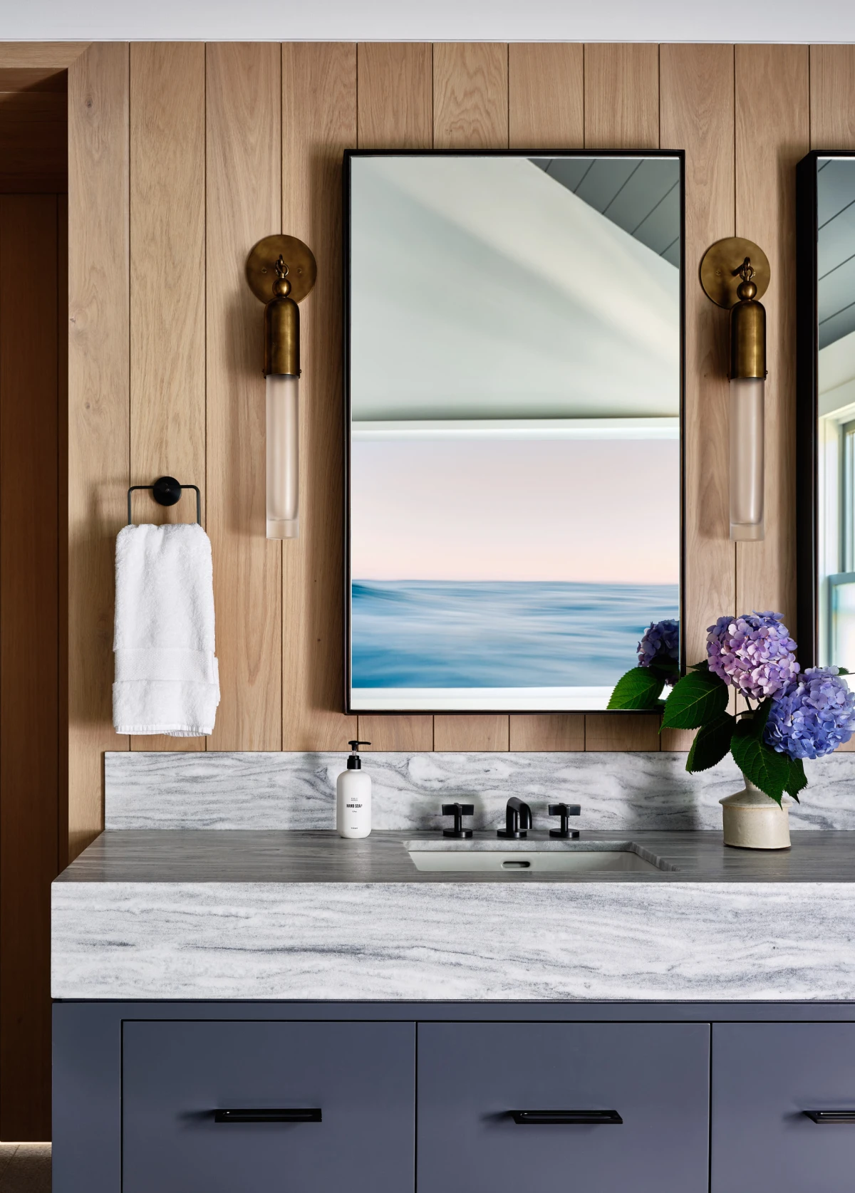 Graditelj: Nick DeMarco, DeMarco Development , Arhitekt: Craft + Modern, Fotografije: Read McKendree, Stilistica: Frances Bailey