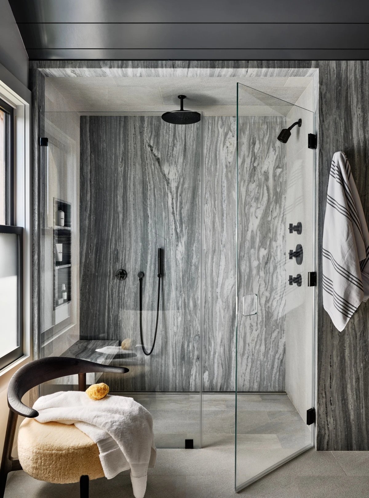 Graditelj: Nick DeMarco, DeMarco Development , Arhitekt: Craft + Modern, Fotografije: Read McKendree, Stilistica: Frances Bailey