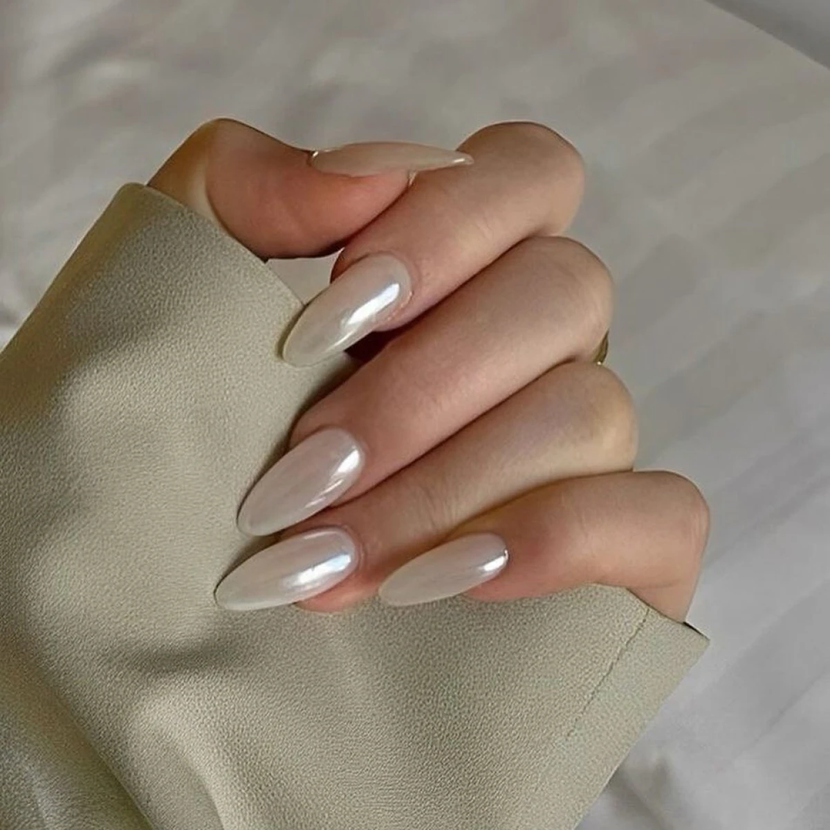 The Pretty Press Nails 