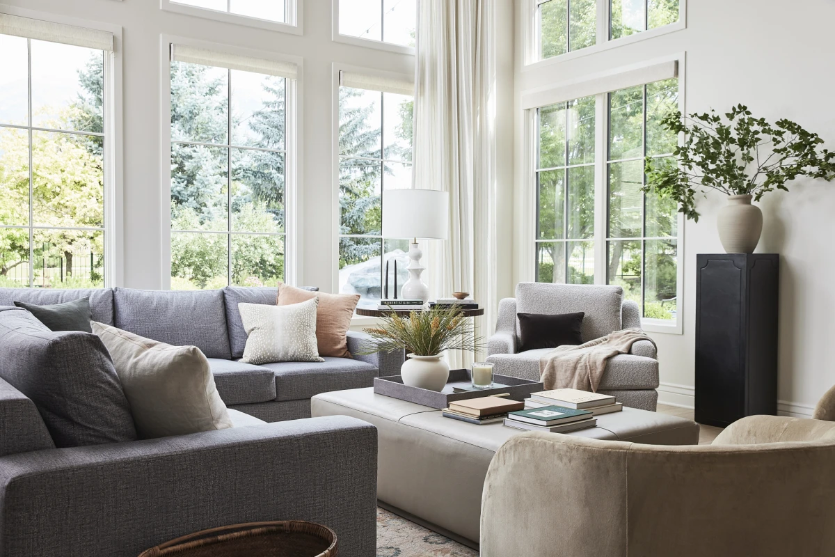 Dizajn i arhitektura: Brittanie Robinson Design (@brittanierobinsondesign), Fotografija: Nicole Gerulat (@nicolegerulat): Stilist: Jen Paul (@_jenpaul)