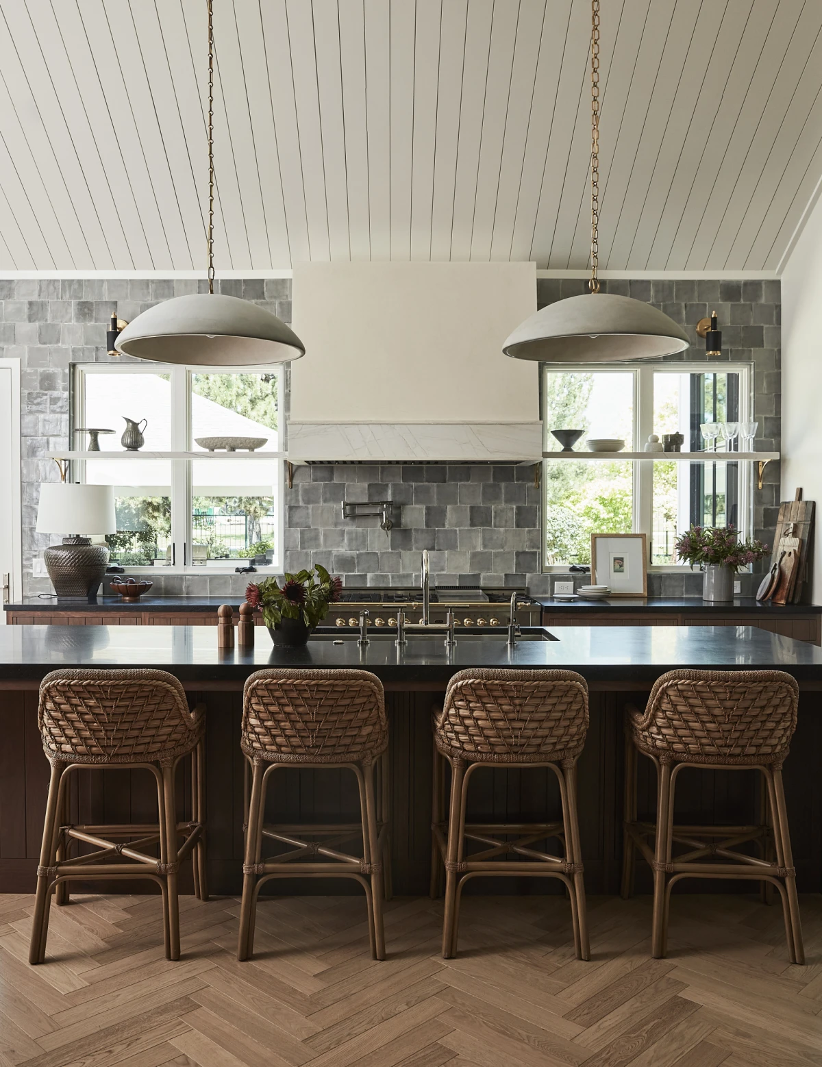 Dizajn i arhitektura: Brittanie Robinson Design (@brittanierobinsondesign), Fotografija: Nicole Gerulat (@nicolegerulat): Stilist: Jen Paul (@_jenpaul)