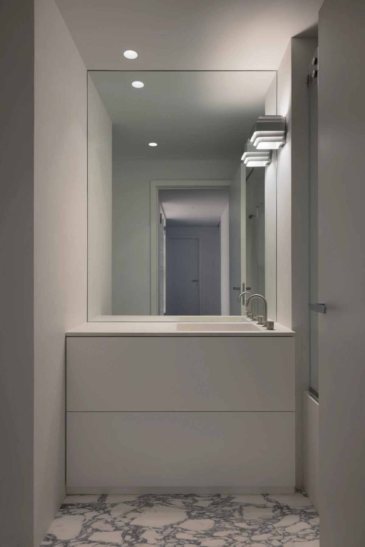 DIZAJN: Magdalena Keck, FOTOGRAFIJE: Eric Petschek