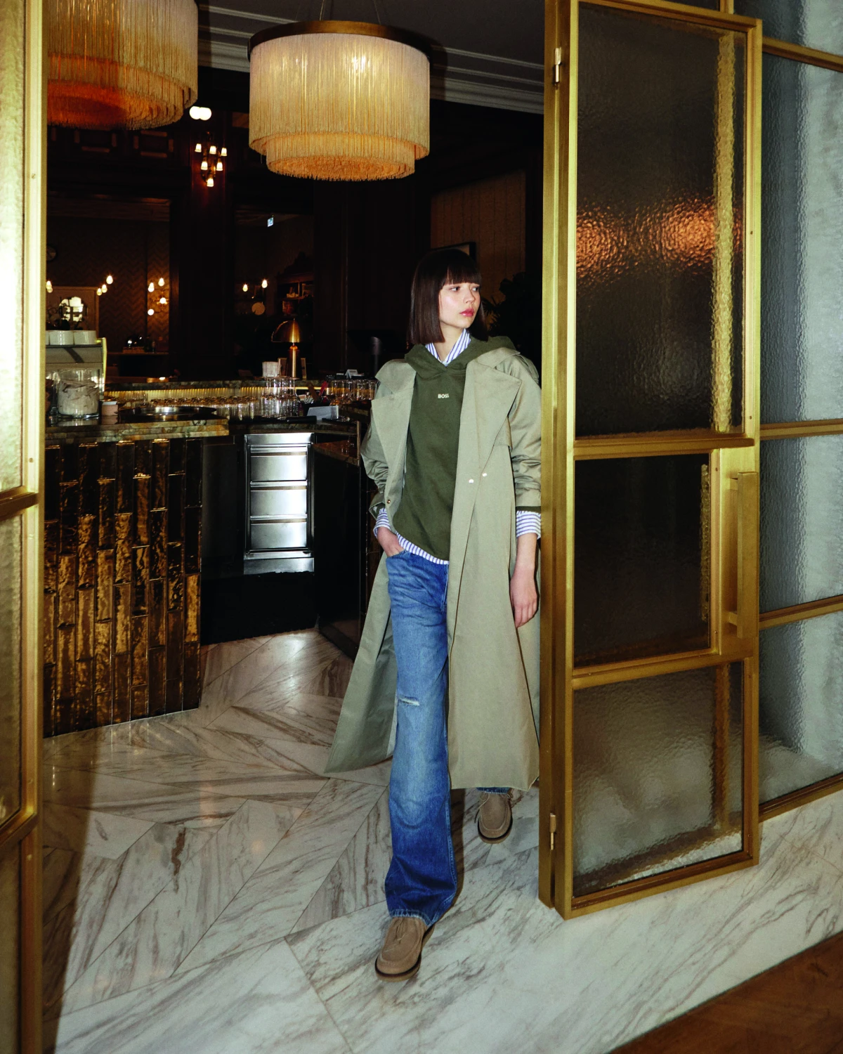 Košulja Ralph lauren 197,62€. Gornji dio trenirke BOSS 118,95€. Traperice calvin klein jeans 102,95€. Baloner leger studio 179,04€. Cipele zign 47,95€.