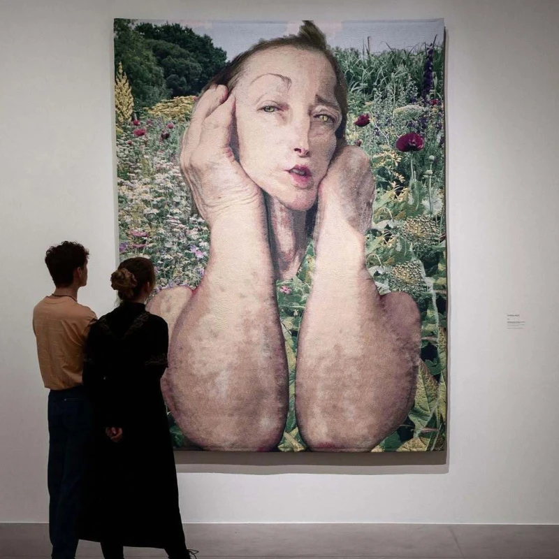 Hauser & Wirth - Art Gallery