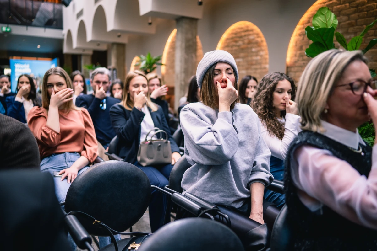 Impact with care/MARKO LOPAC 