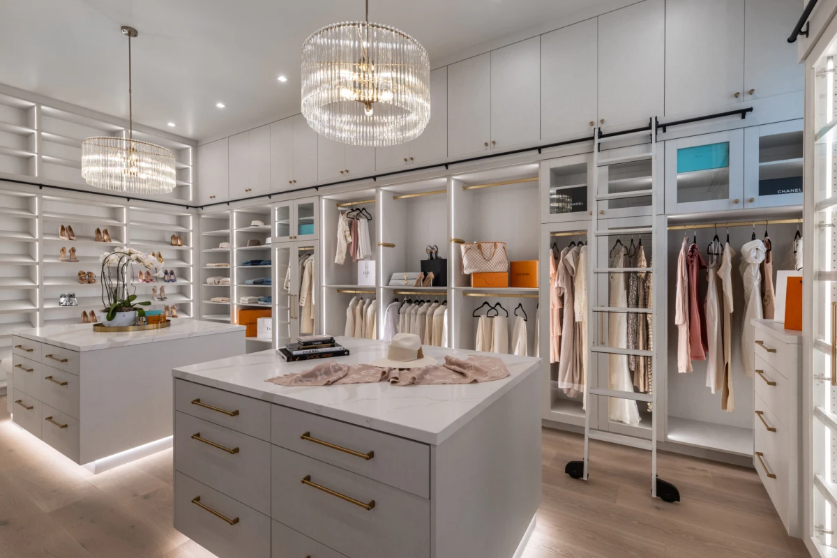 Kat Alves/Rachel Hills Design Co.