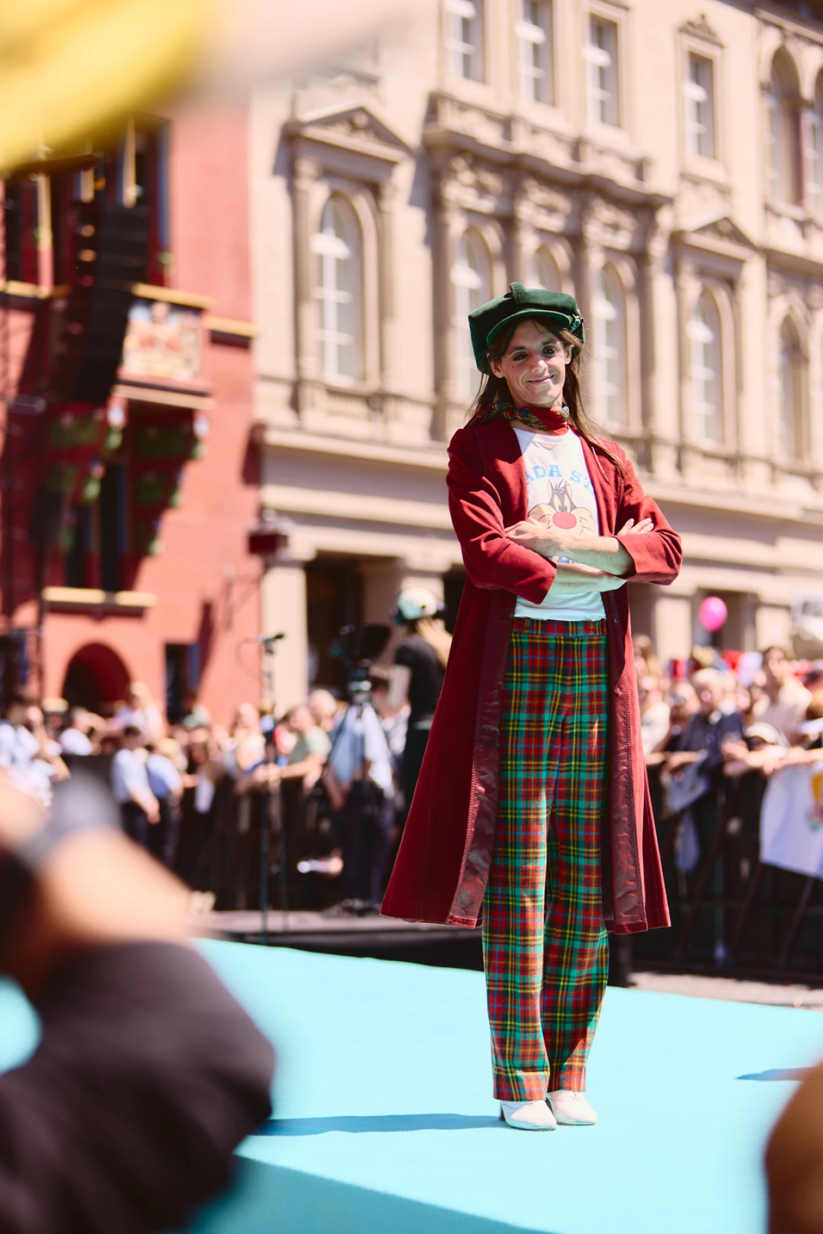 Eurovision 2025 tirkizni tepih