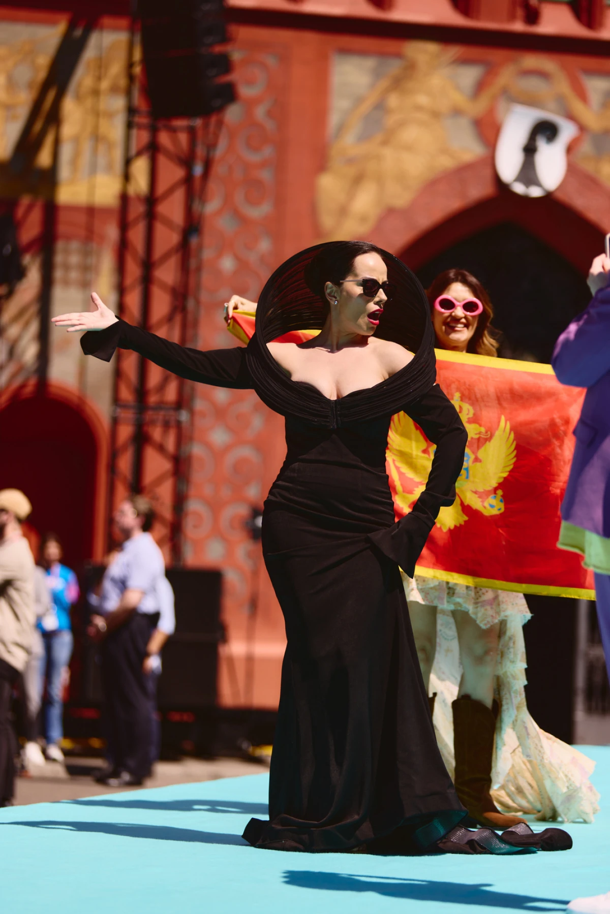 Eurovision 2025 tirkizni tepih