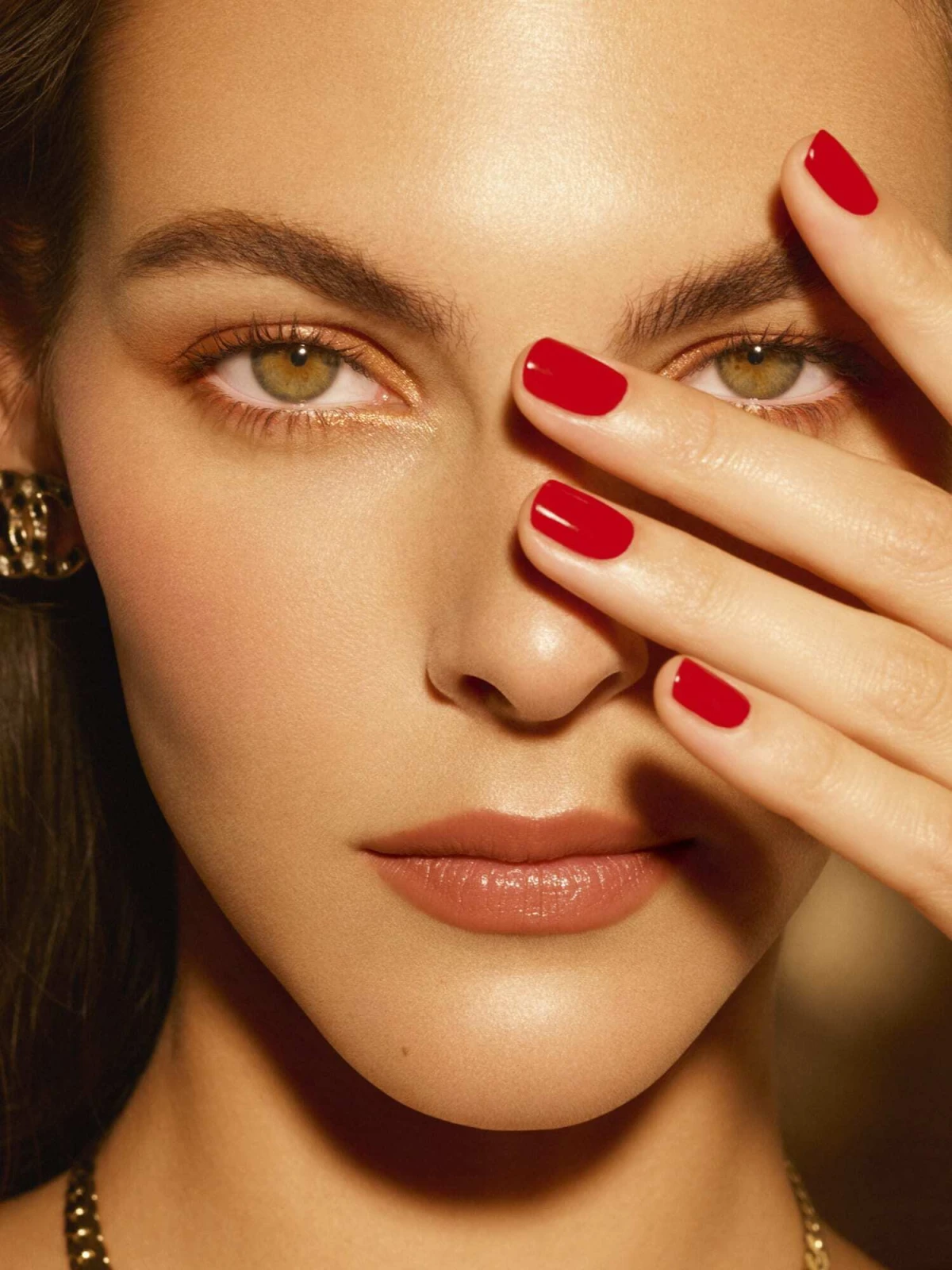 LES BEIGES – GOLDEN HOUR