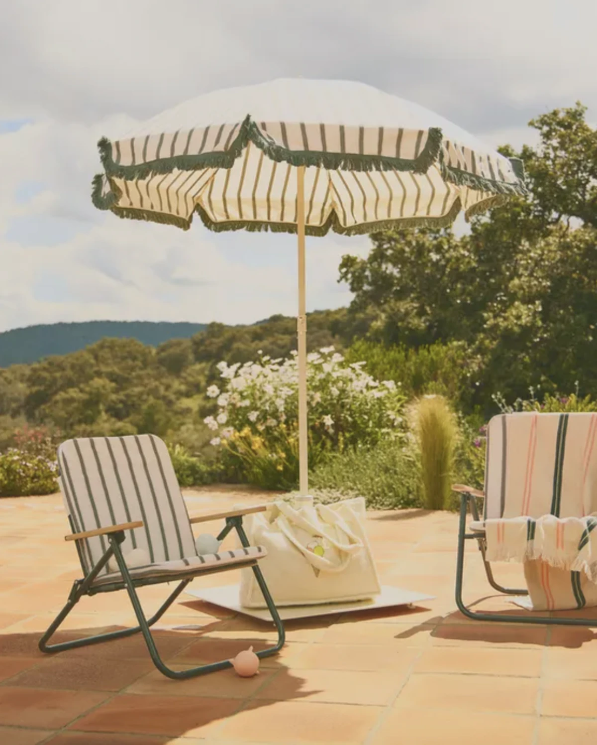 zara home PRUGASTI SUNCOBRAN ZA PLAŽU S RESAMA 69,99 €