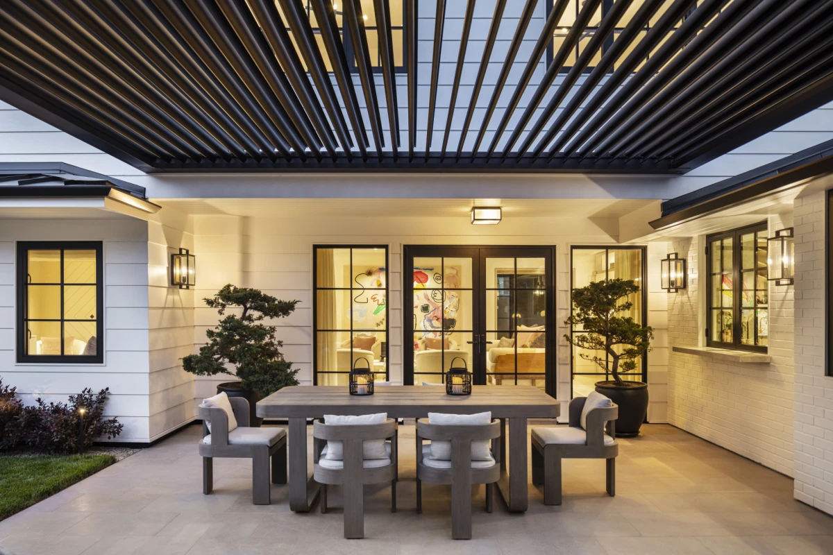 Arhitektura, dizajn: Joanna Parol Interior Design Krajobrazno uređenje: Joanna Parol Interior Design u suradnji s Koheid Design, Izvođač radova: The Rumo Group, Fotografija: Manolo Langis