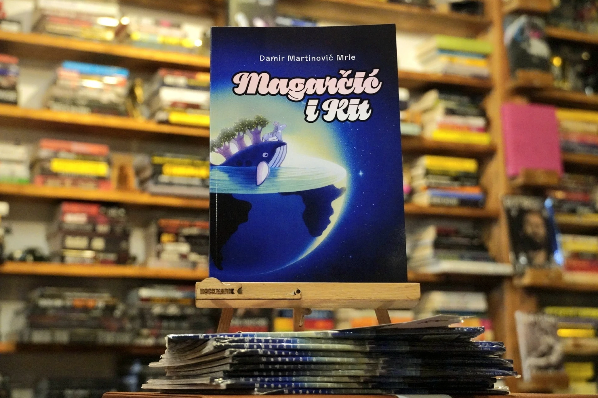 Magarčić i kit, Damir Martinović Mrle