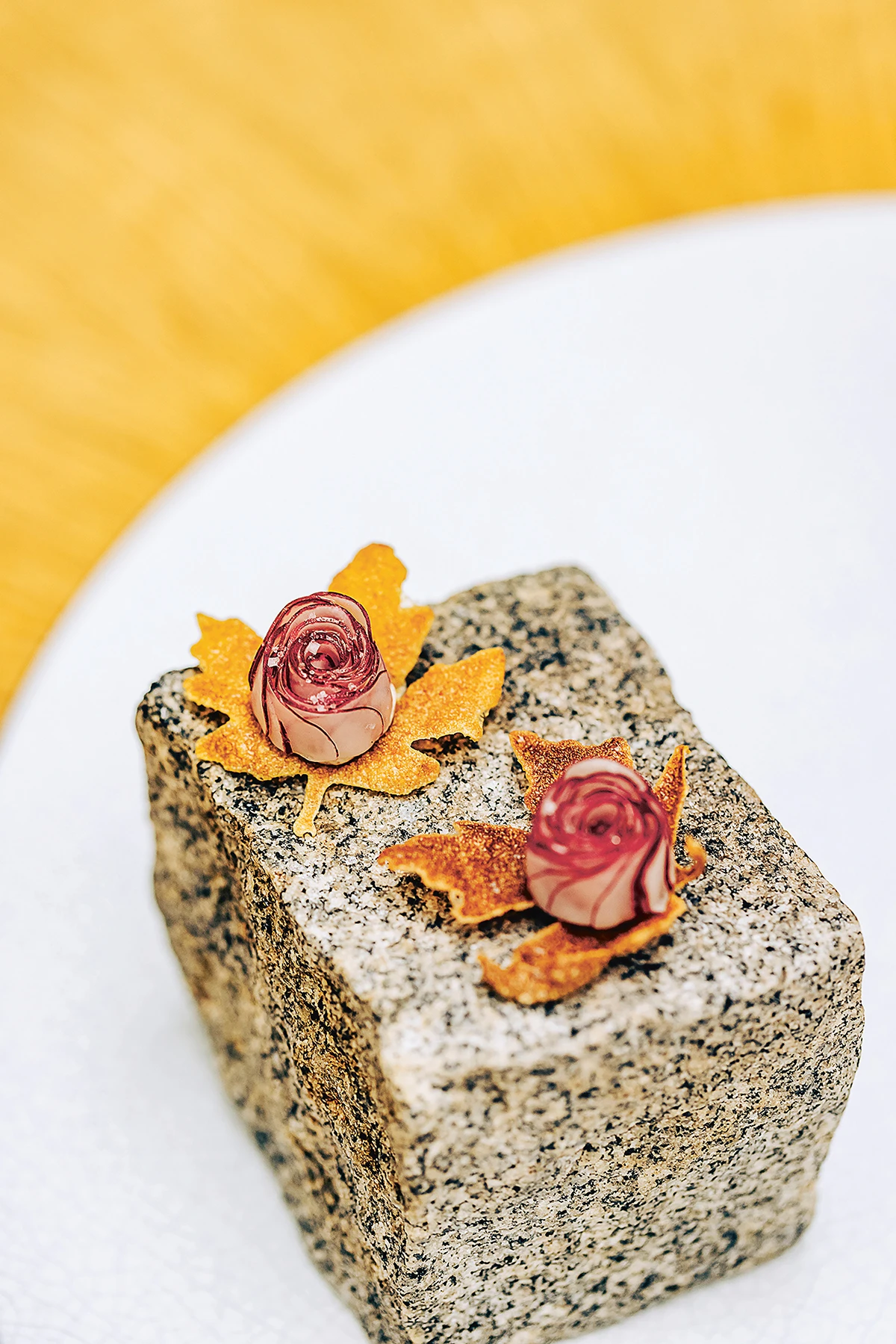 Ružice od rotkvica i maslac na tostu by Jean-François Piège