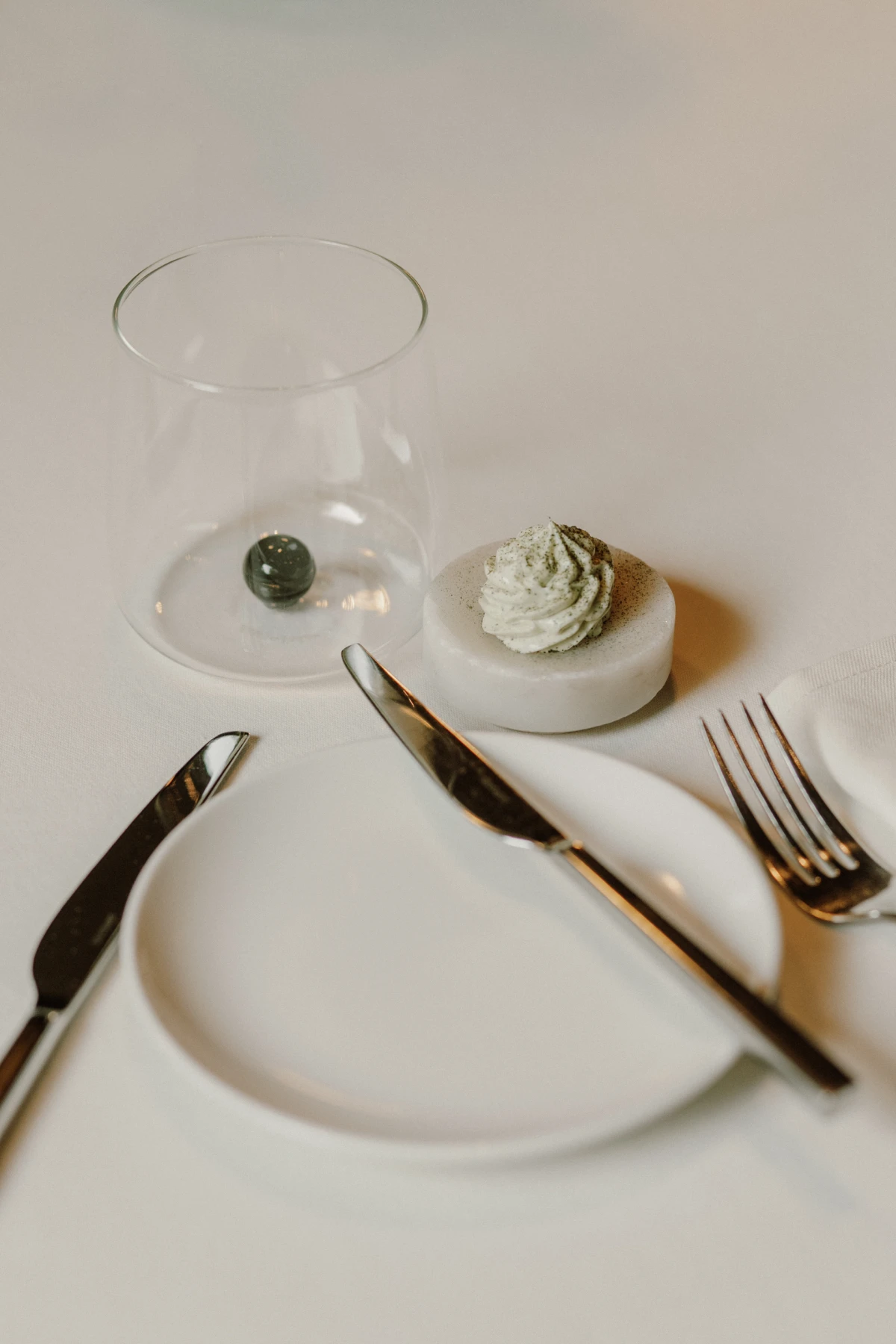 lexus FORM & FLAVOUR