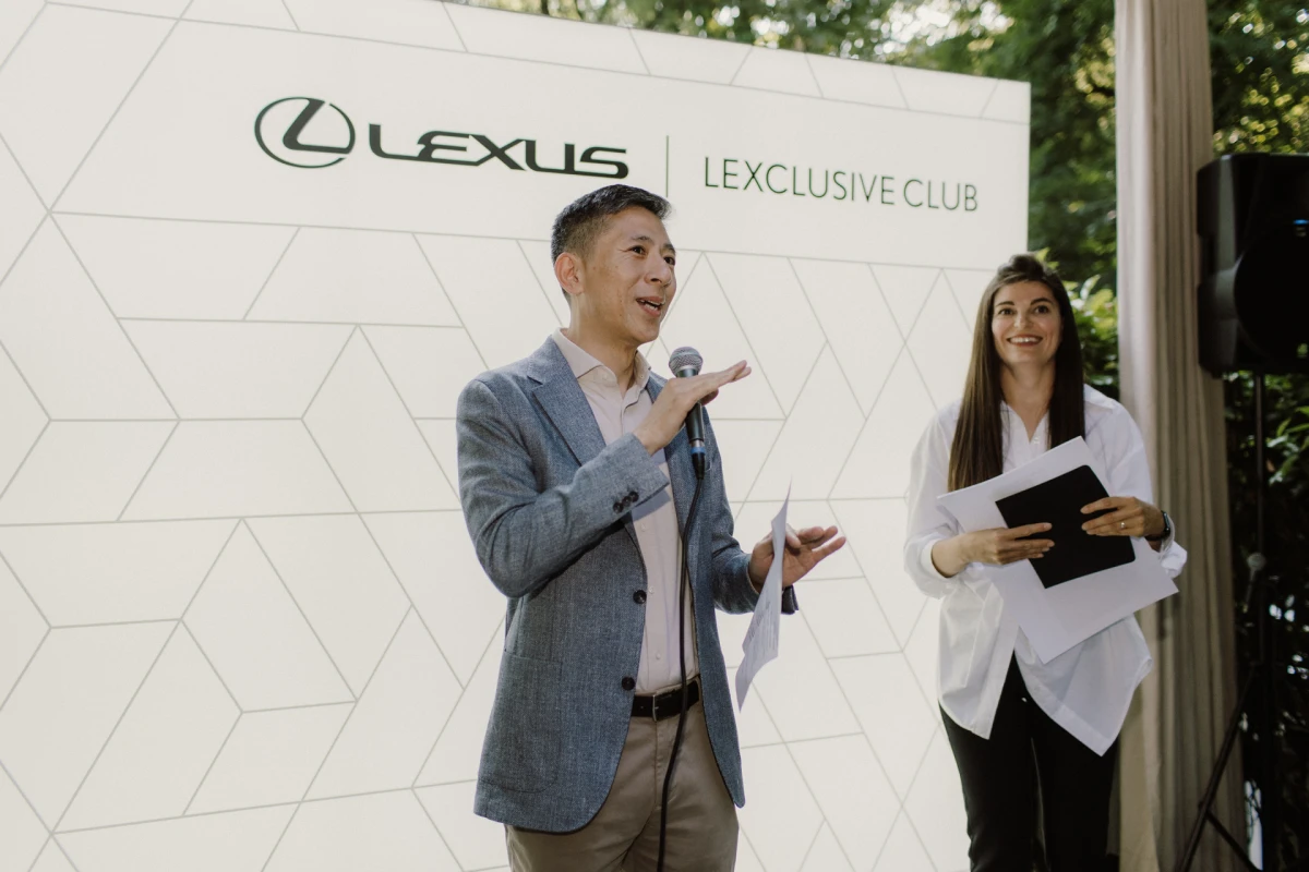 lexus FORM & FLAVOUR