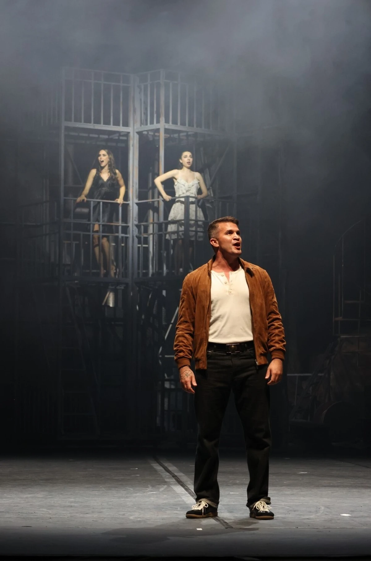 Priča sa zapadne strane