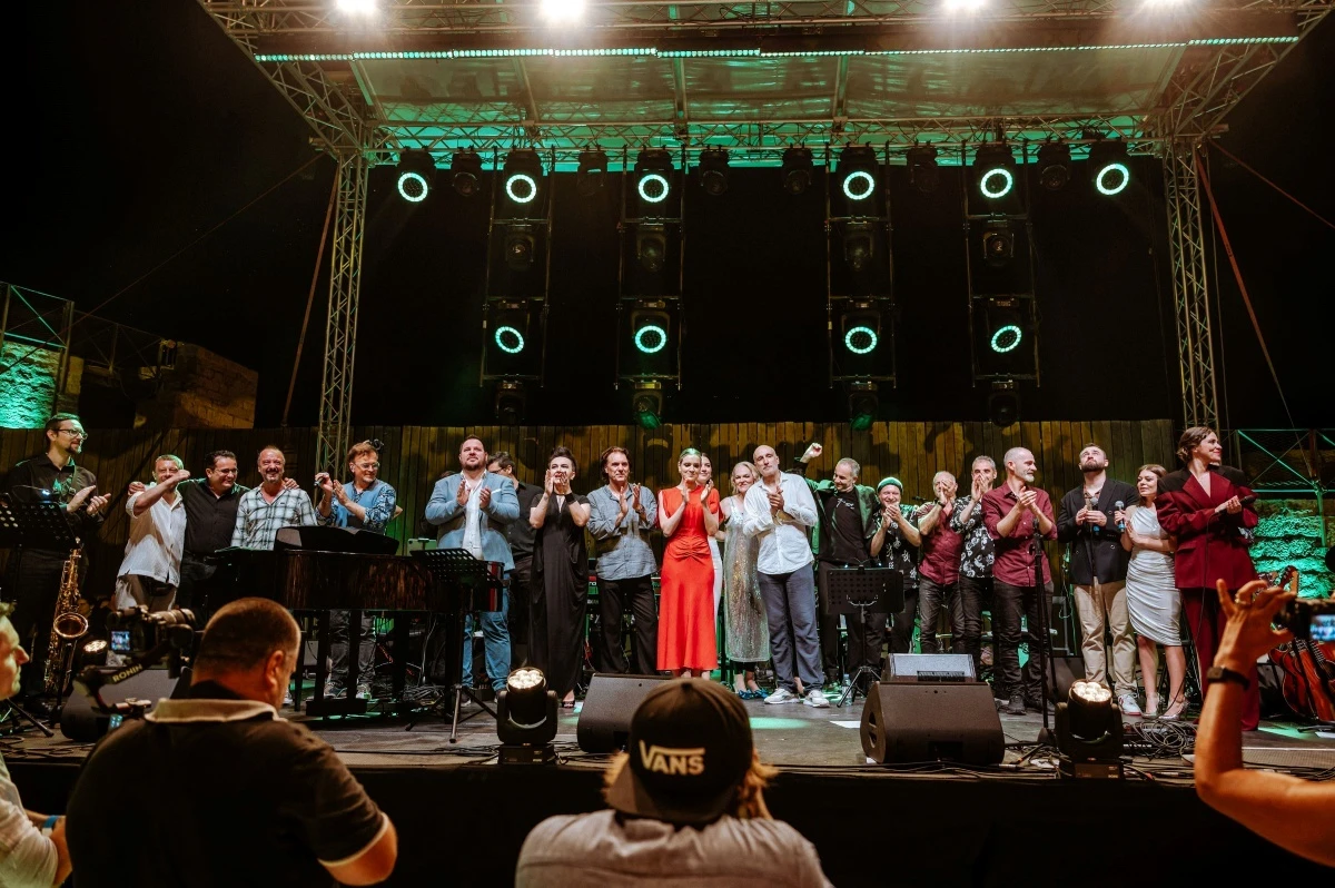 arsen, čovjek kao ja