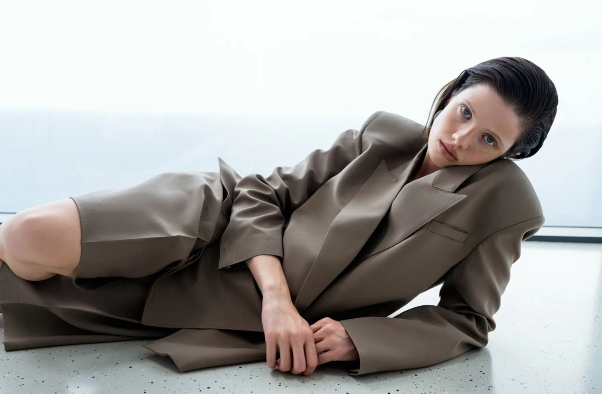 lei lou by alex dojčinović