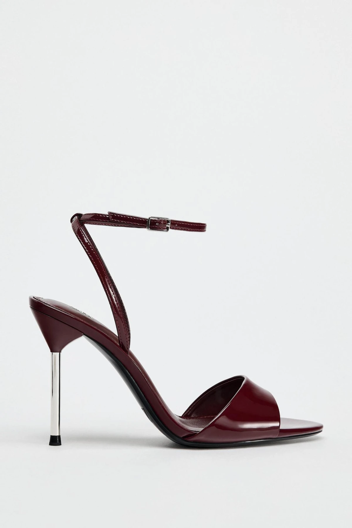 cipele na petu 22,99 eur 