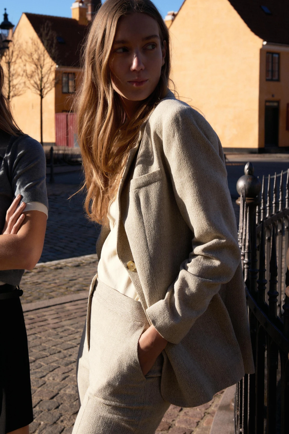 ravine blejzer 35,99 eur 