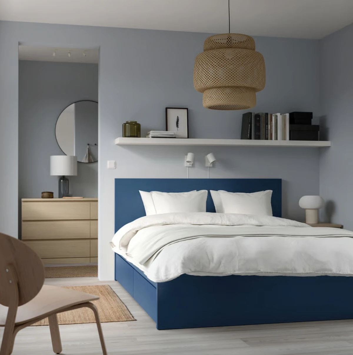 MALM KREVET S LADICAMA ZA ODLAGANJE, PRIJE 354€, SADA 279€