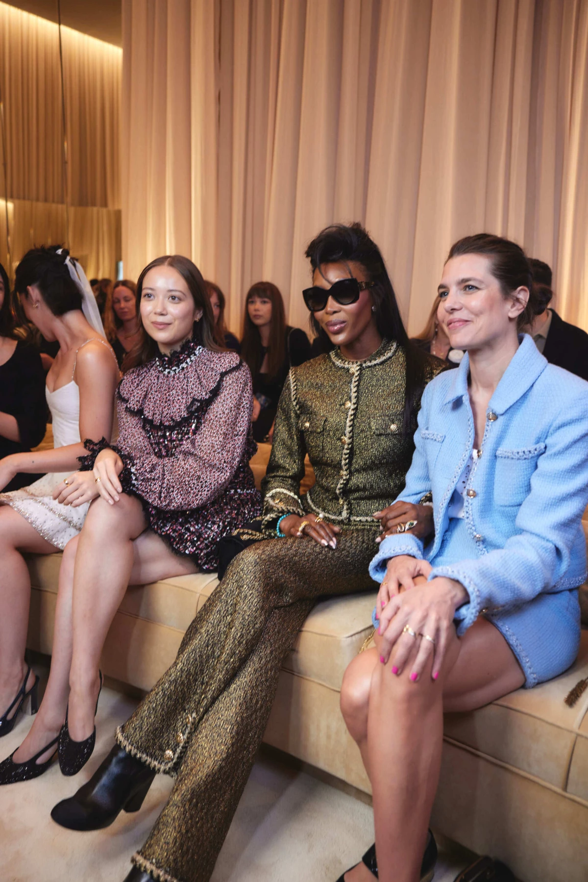 laufey, naomi campbell i charlotte casiraghi