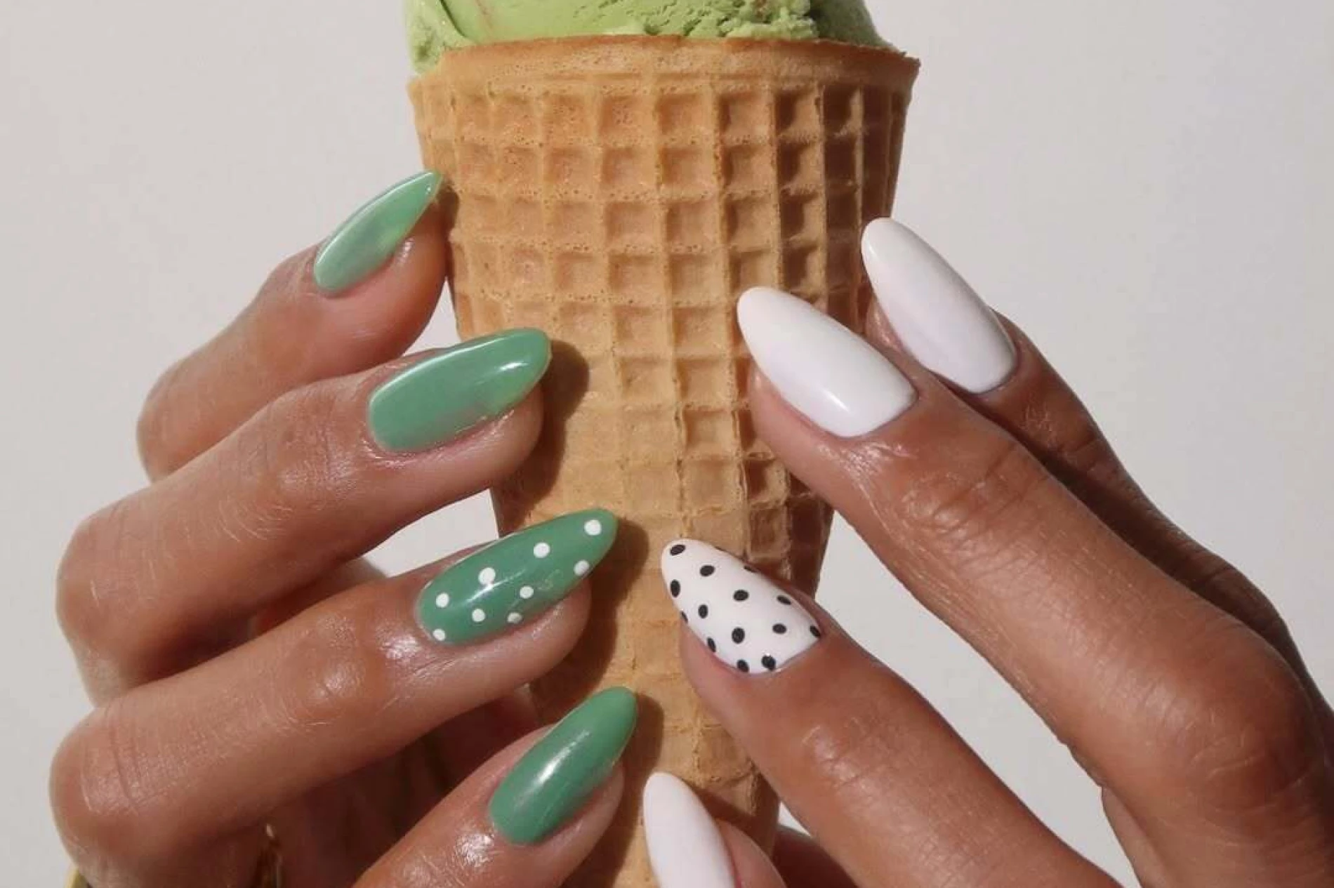 Trikovi uz koje će vam manikura ostati postojana i u ljetnim mjesecima