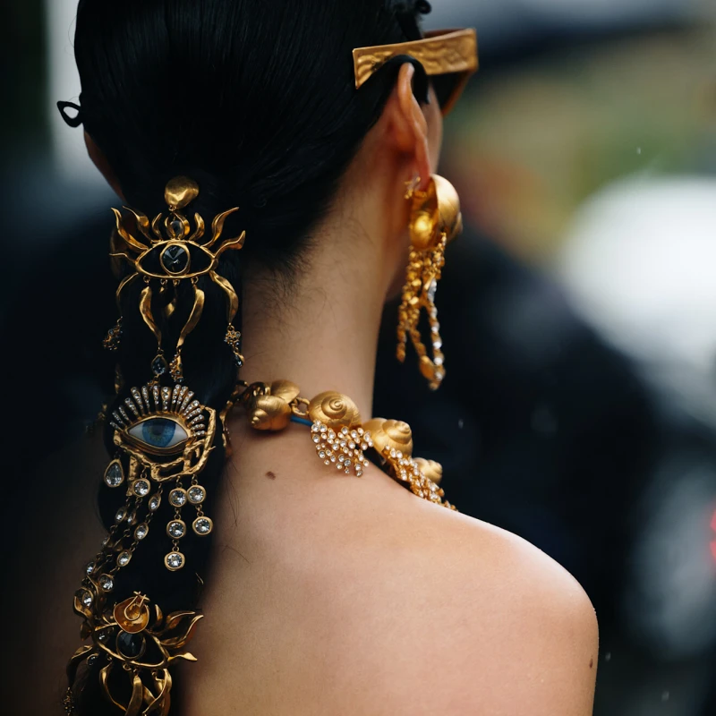 Nakit koji voli more: Što (ne)skidamo prije kupanja?