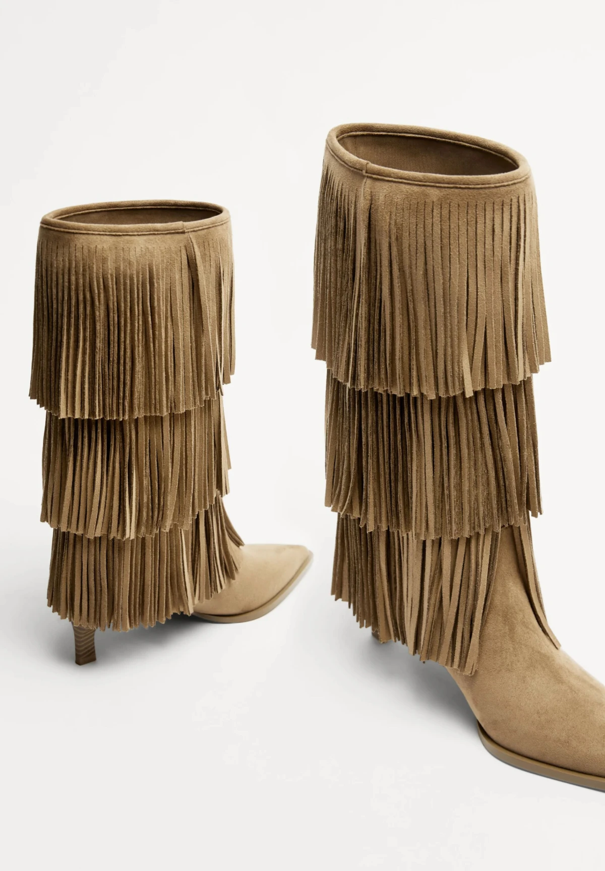 Kako je 'coastal cowgirl' trend postao hit ljeta?