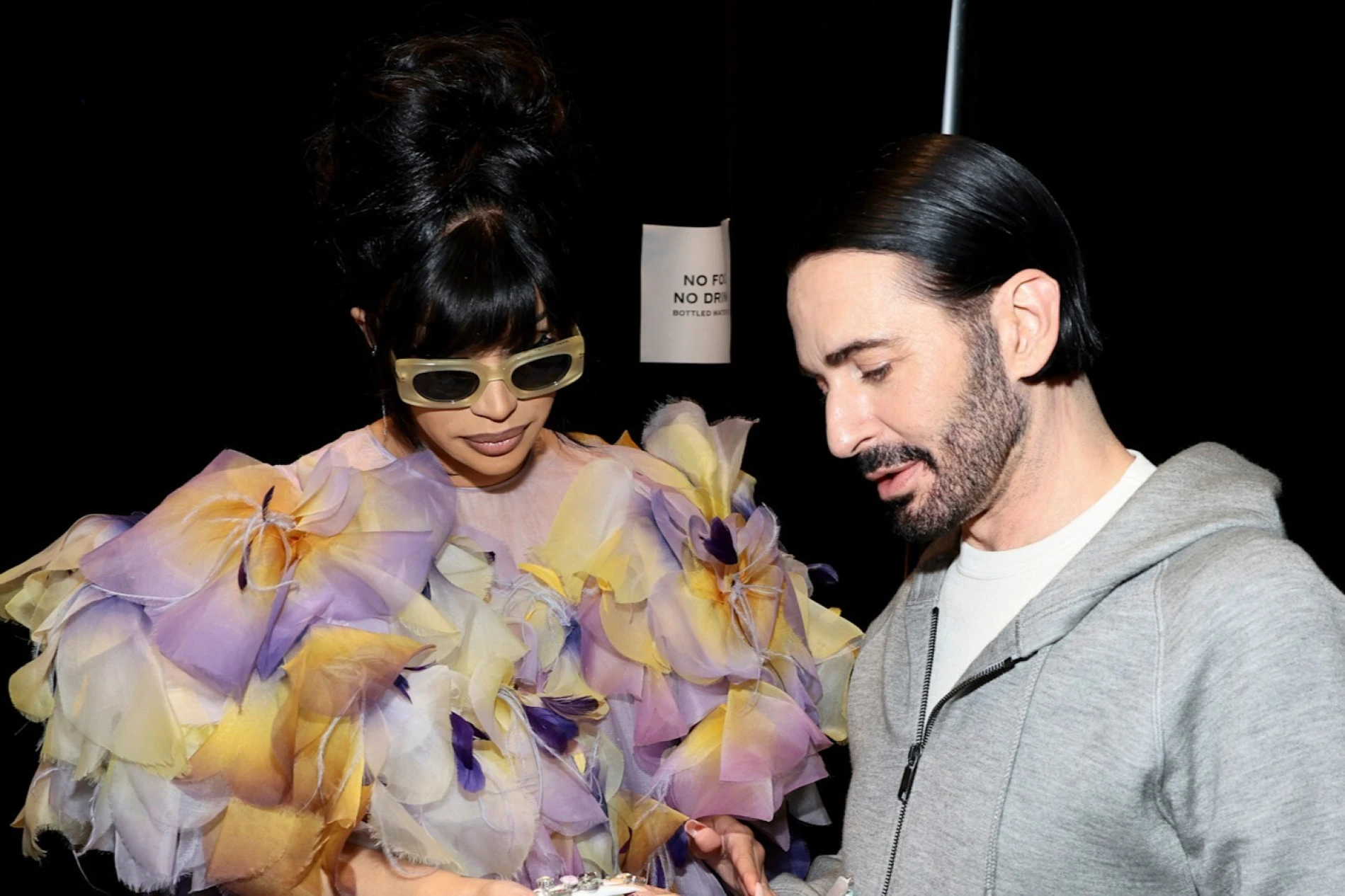 Marc Jacobs je još jedan u nizu brendova koji odlaze na prodaju