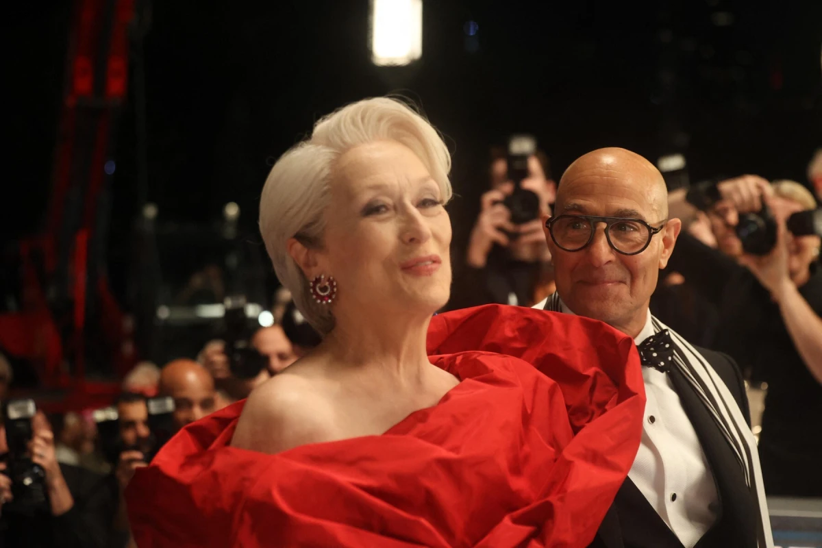 Meryl Streep i Simone Ashley zablistale u gala haljinama na snimanju filma Vrag nosi Pradu 2