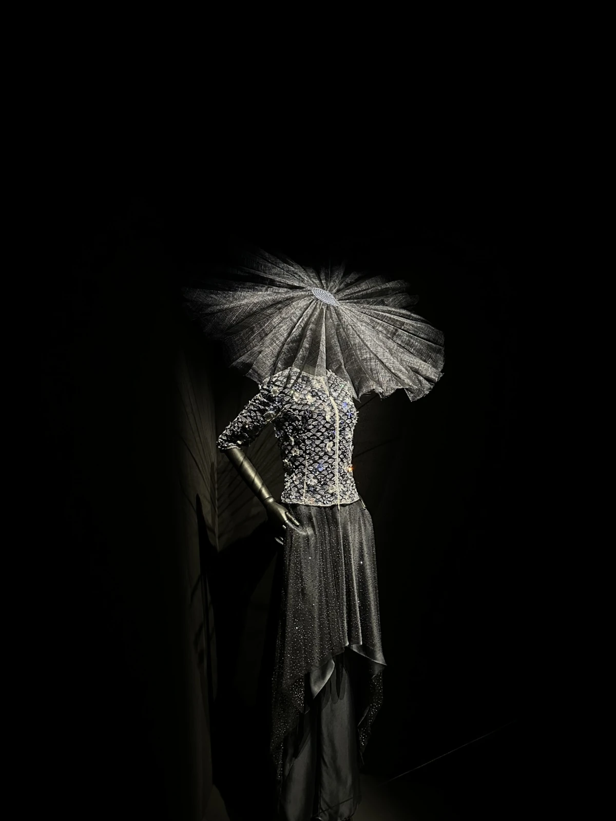 20 godina besprijekorne mode: Posjetili smo Armani izložbu u Milanu