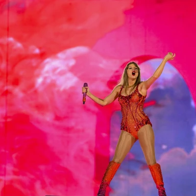 Povratak na scenu: Taylor Swift iznenadila obožavatelje najavom novog albuma