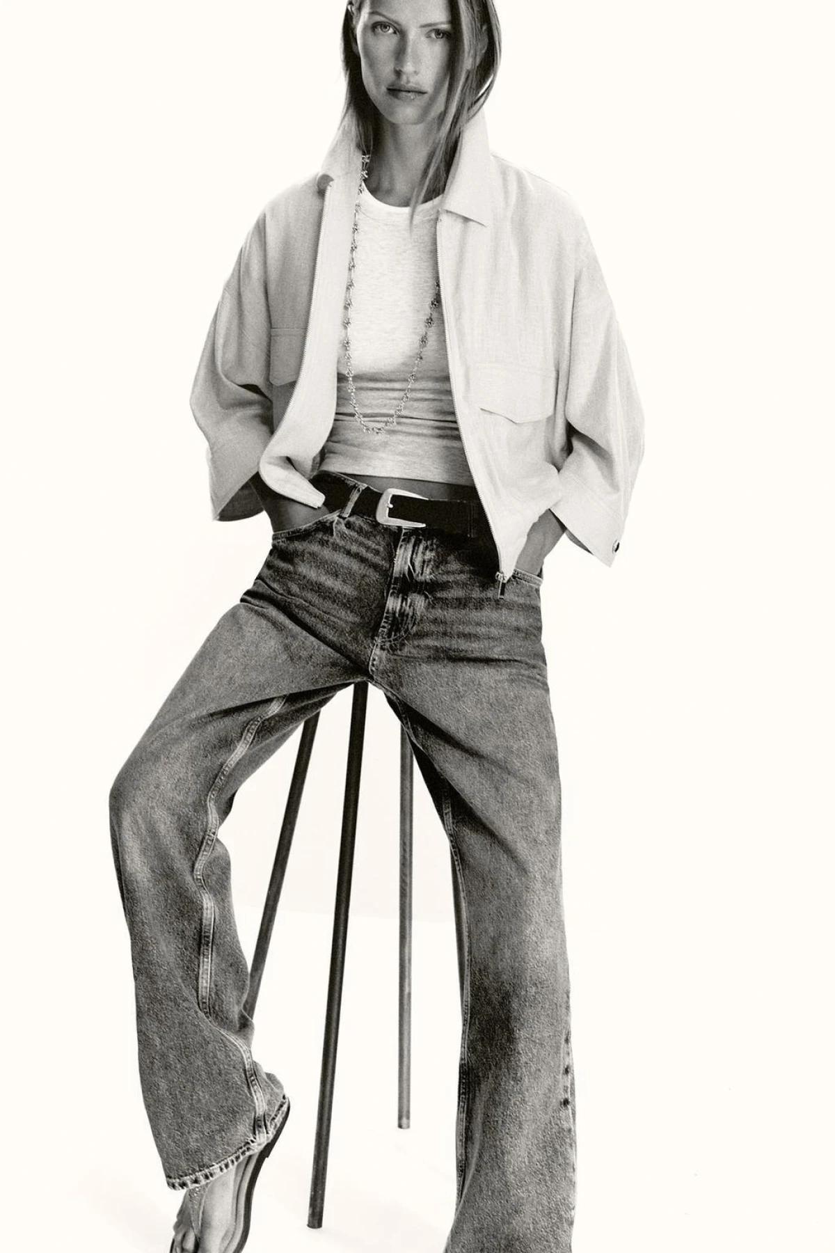 Jesen će obilježiti kratke safari jakne, a Zara ima jedan savršen model na sniženju