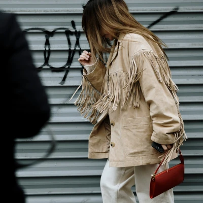 Jesen će obilježiti kratke safari jakne, a Zara ima jedan savršen model na sniženju