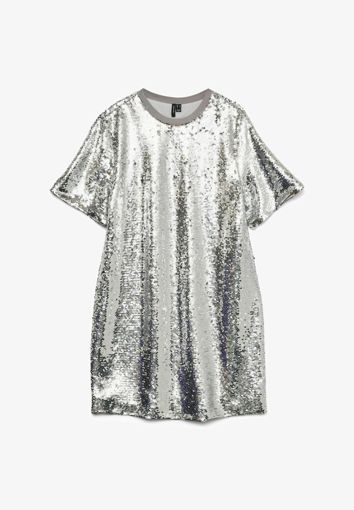 Top 10 komada za ljetni izlazak po uzoru na Jessicu iz serije Too Much