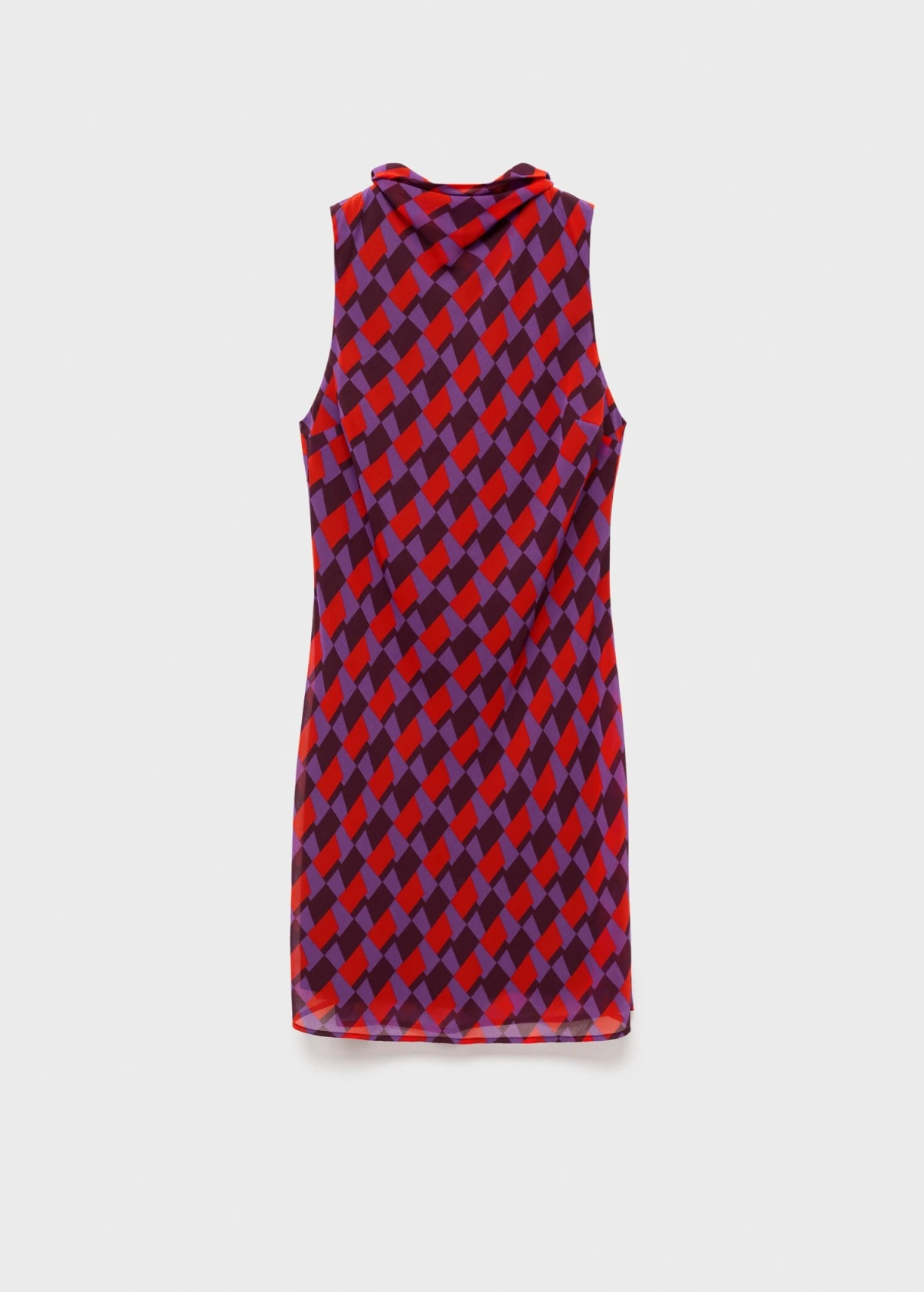 Top 10 komada za ljetni izlazak po uzoru na Jessicu iz serije Too Much