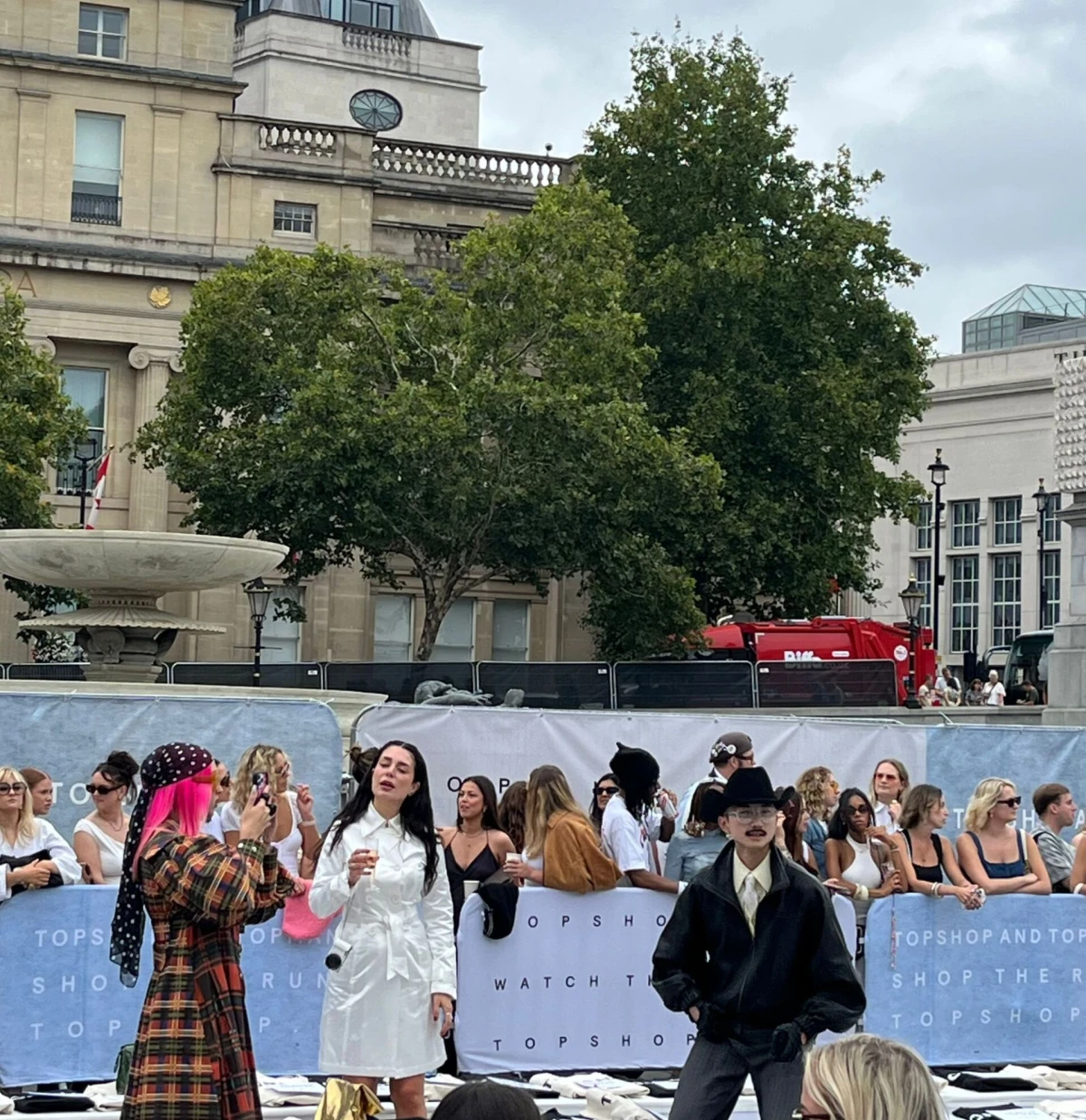 Kako izgleda novi Topshop? Donosimo vam ekskluzivni pogled na reviju u Londonu