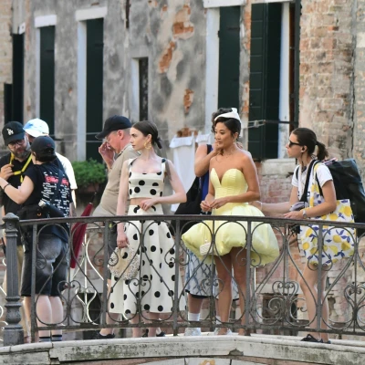 Emily u Parizu: Prvi lookovi iz pete sezone izgledaju fantastično