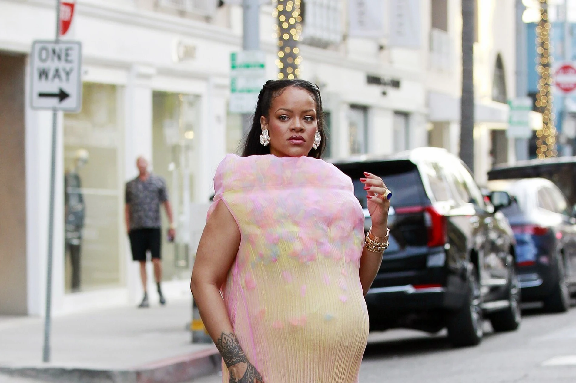 Rihanna proslavila 20 godina karijere s emotivnom porukom - sprema li novi album?