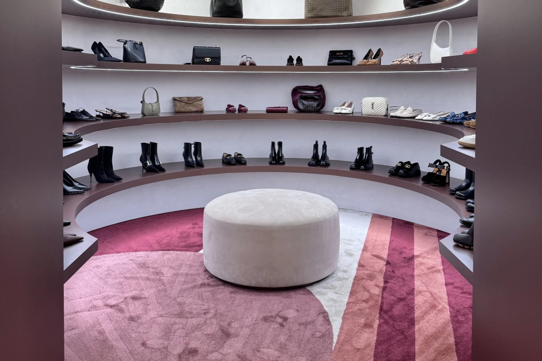 Oaza luksuznog minimalizma: Zavirite u preuređeni Maria Store u Zagrebu