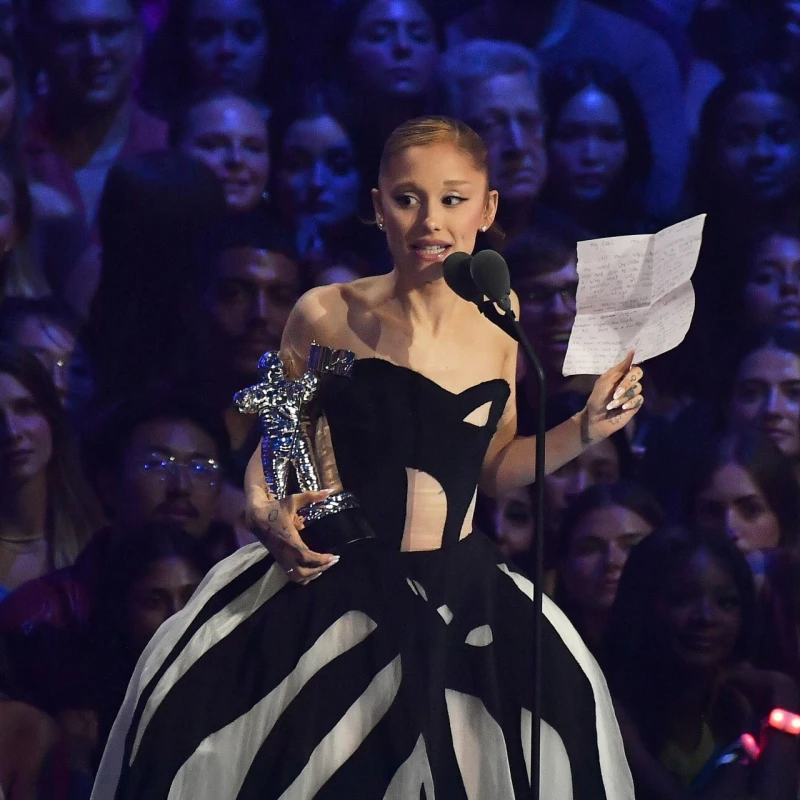 Od Ariane Grande do K-Pop ikona: Ovo su svi dobitnici MTV VMA 2025. nagrada