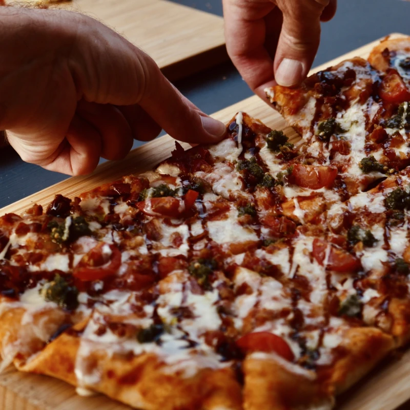 Saznali smo sve o pizzama koje se pripremaju 100 sati iz GOAT! to go pizzerije