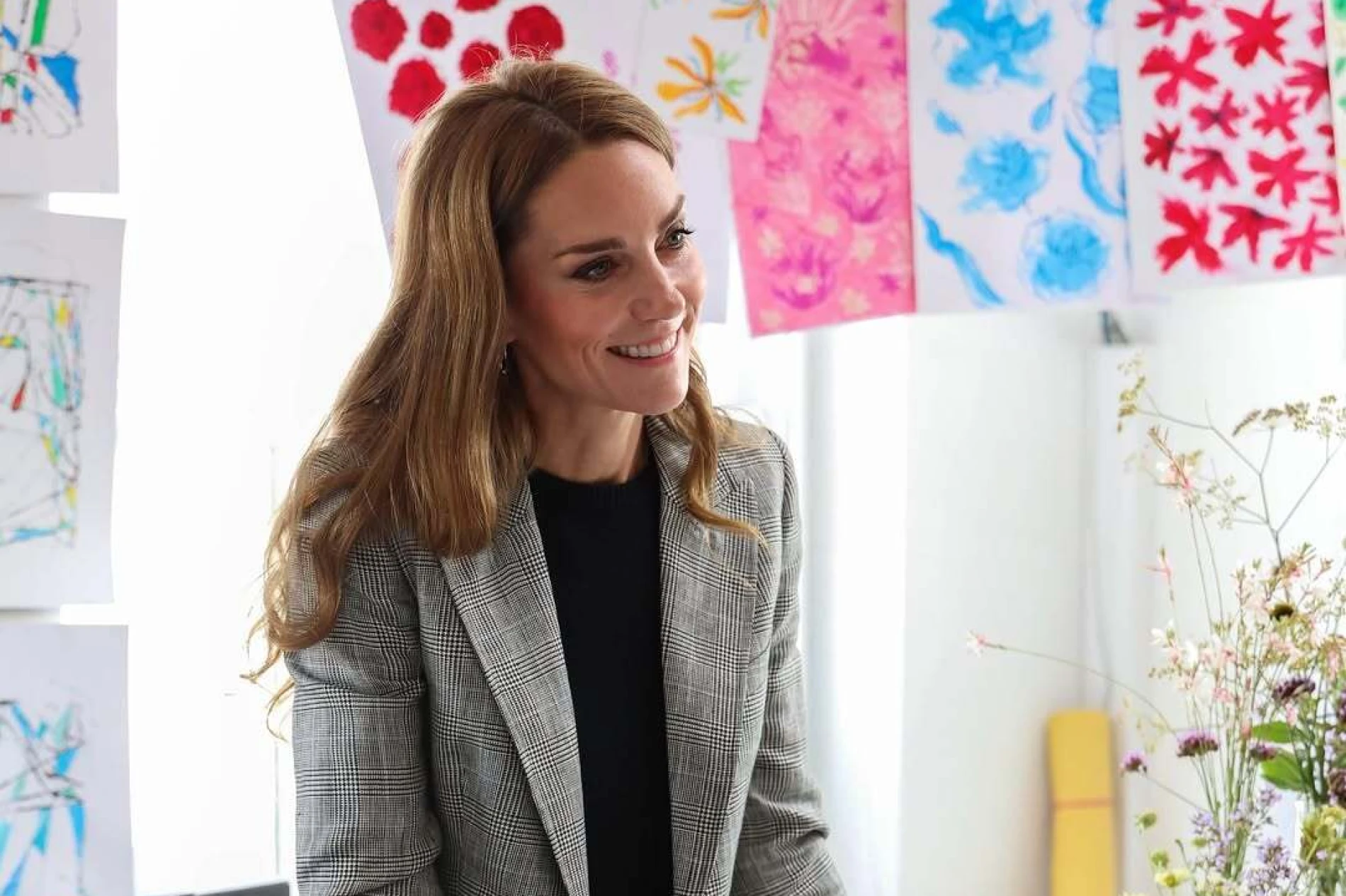 „Prince of Wales“ check: Kate Middleton u odijelu koje nosi simbolično značenje