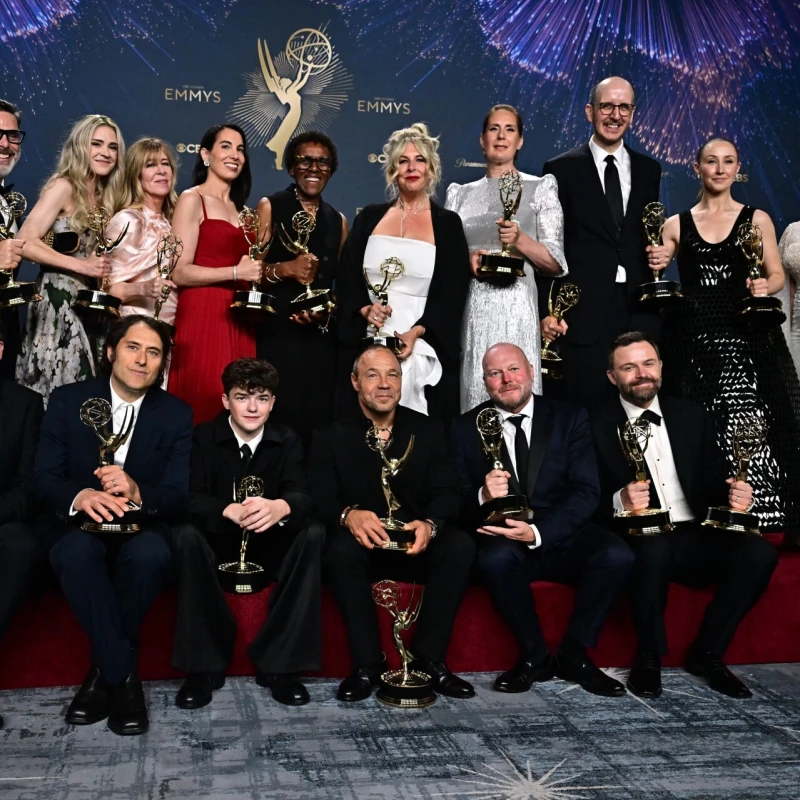 Ovo su svi dobitnici Emmy 2025 nagrada, a Adolescencija je službeno ispisala povijest