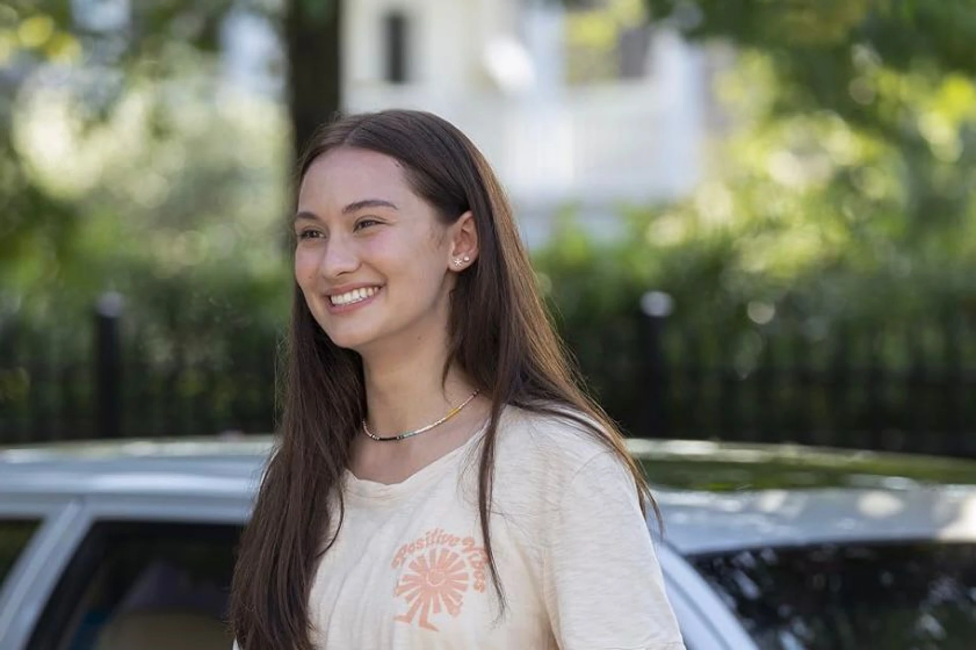 Žuta korzet haljina Lole Tung je modni trenutak o kojem obožavatelji ne prestaju pričati