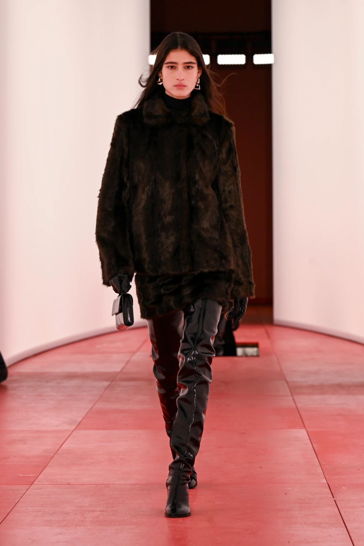 Romeo Beckham, Alex Consani i Lola Young oduševili na modnoj pisti H&amp;M&amp;180 revije